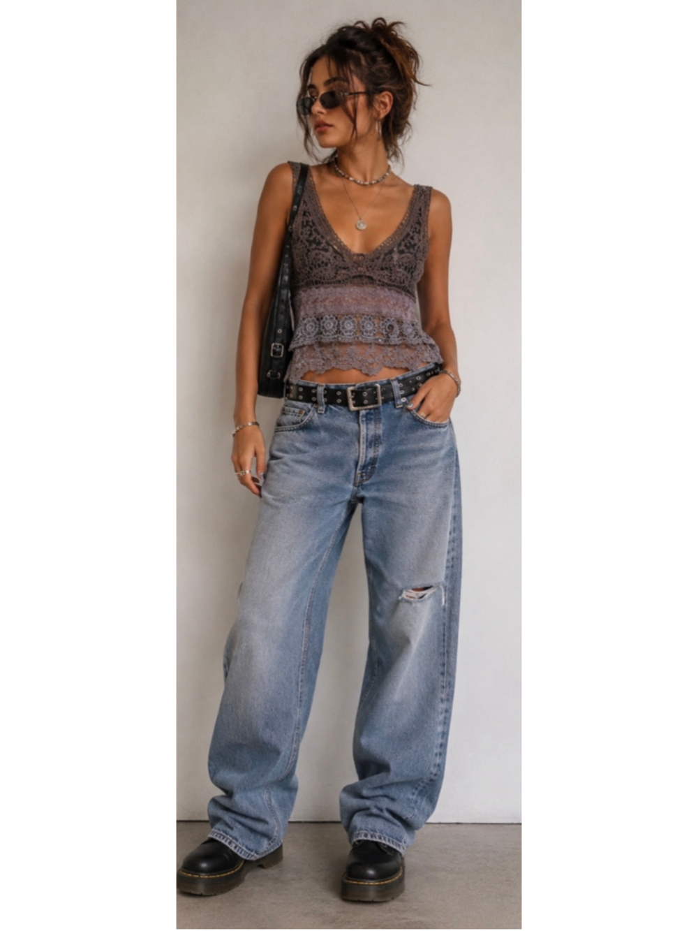 Women's Kimchi Blue Lace Camisole Top XS Urban Outfitters